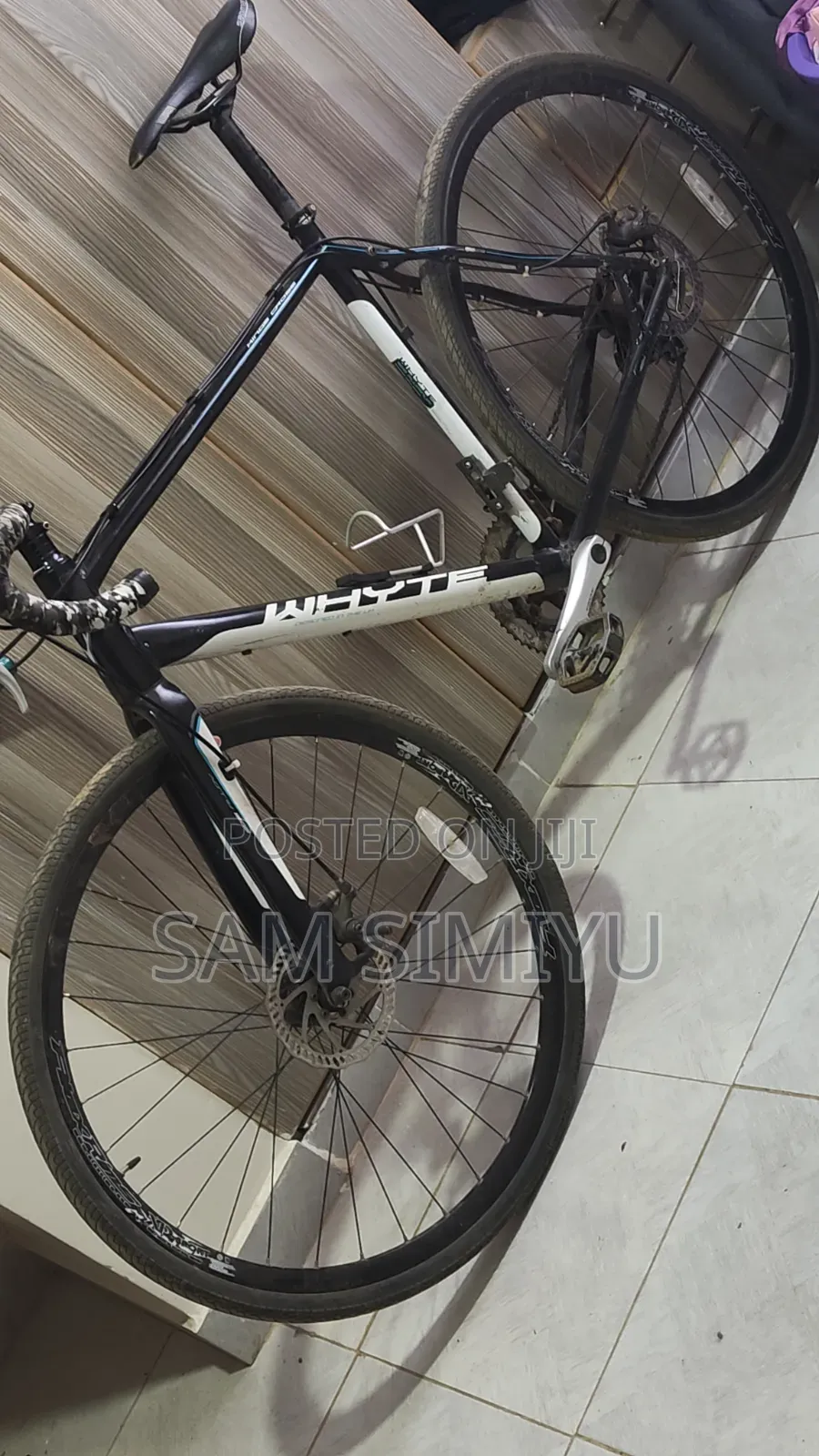 Gravel Bike