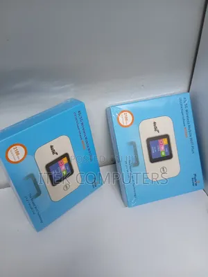 Compact 4g/5g Travel WiFi Device for Family Connectivity
