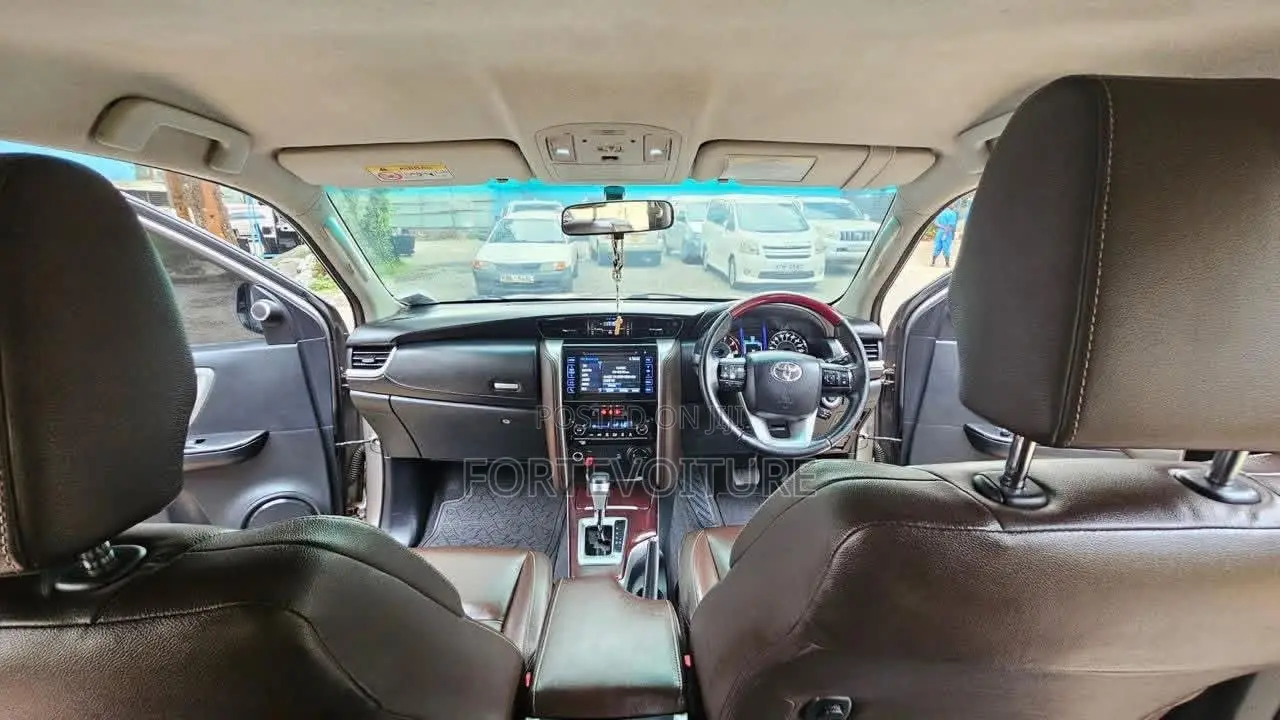 Toyota Fortuner 2018 Gray
