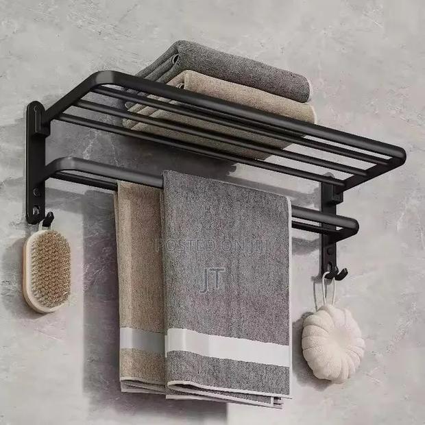 Bathroom Wall Mounted Towel Rack Accessory With Hooks - thumbnail 2