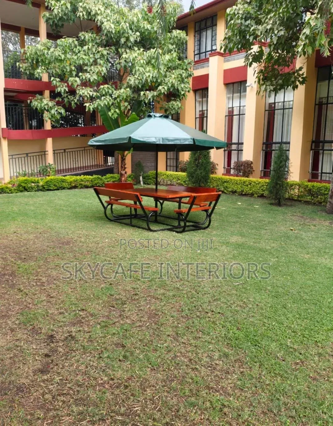 Upholstered Garden Umbrella