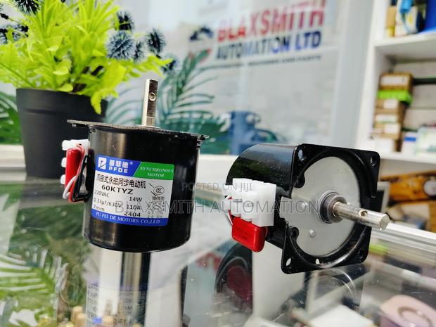 Synchronous Motor - thumbnail 2