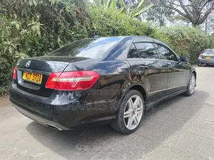 Mercedes-Benz E250 2011 Black