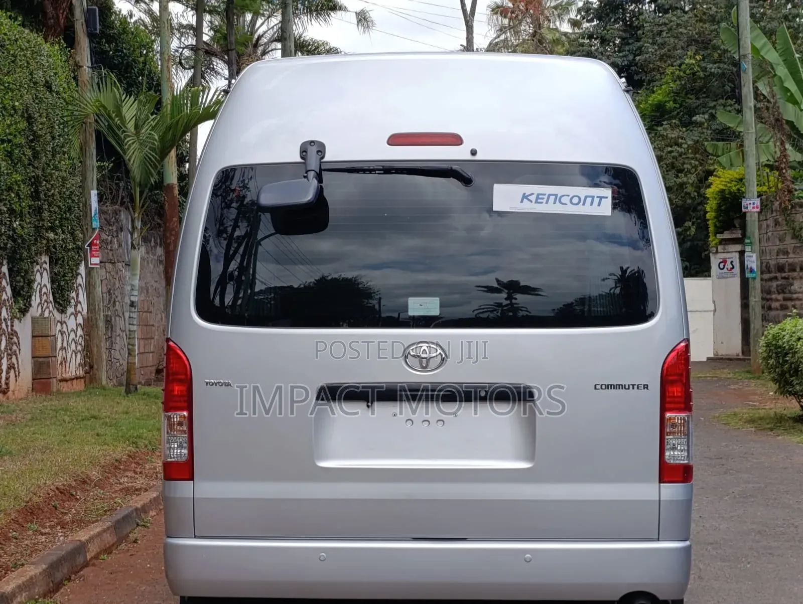 Toyota HiAce 2019 Silver