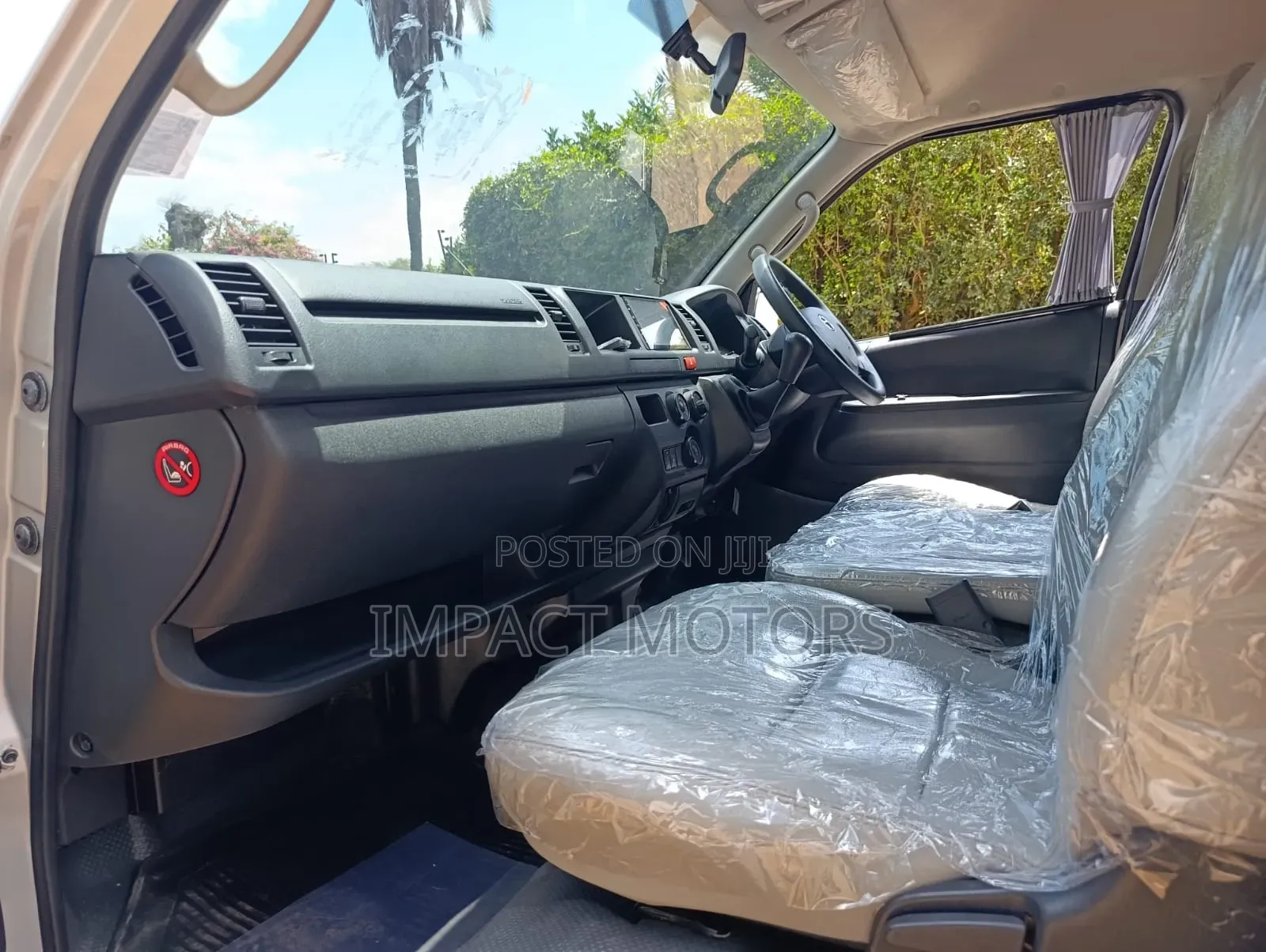 Toyota HiAce 2019 Silver