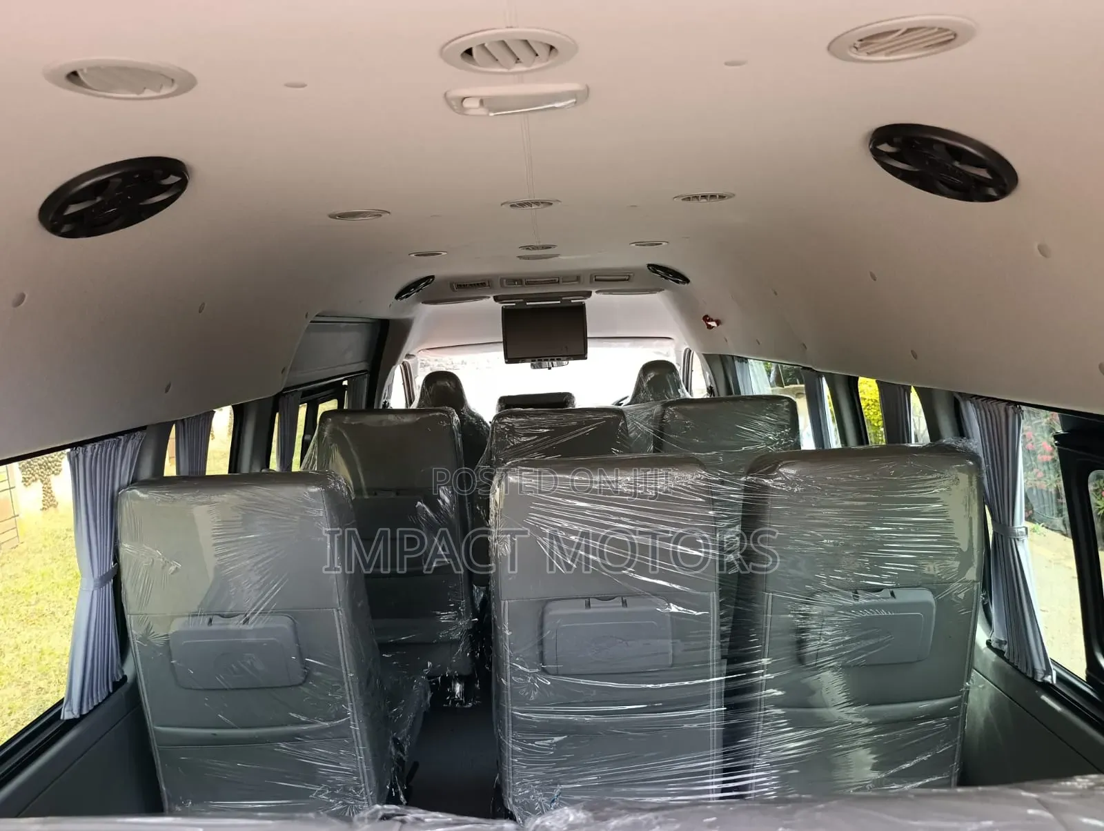 Toyota HiAce 2019 Silver