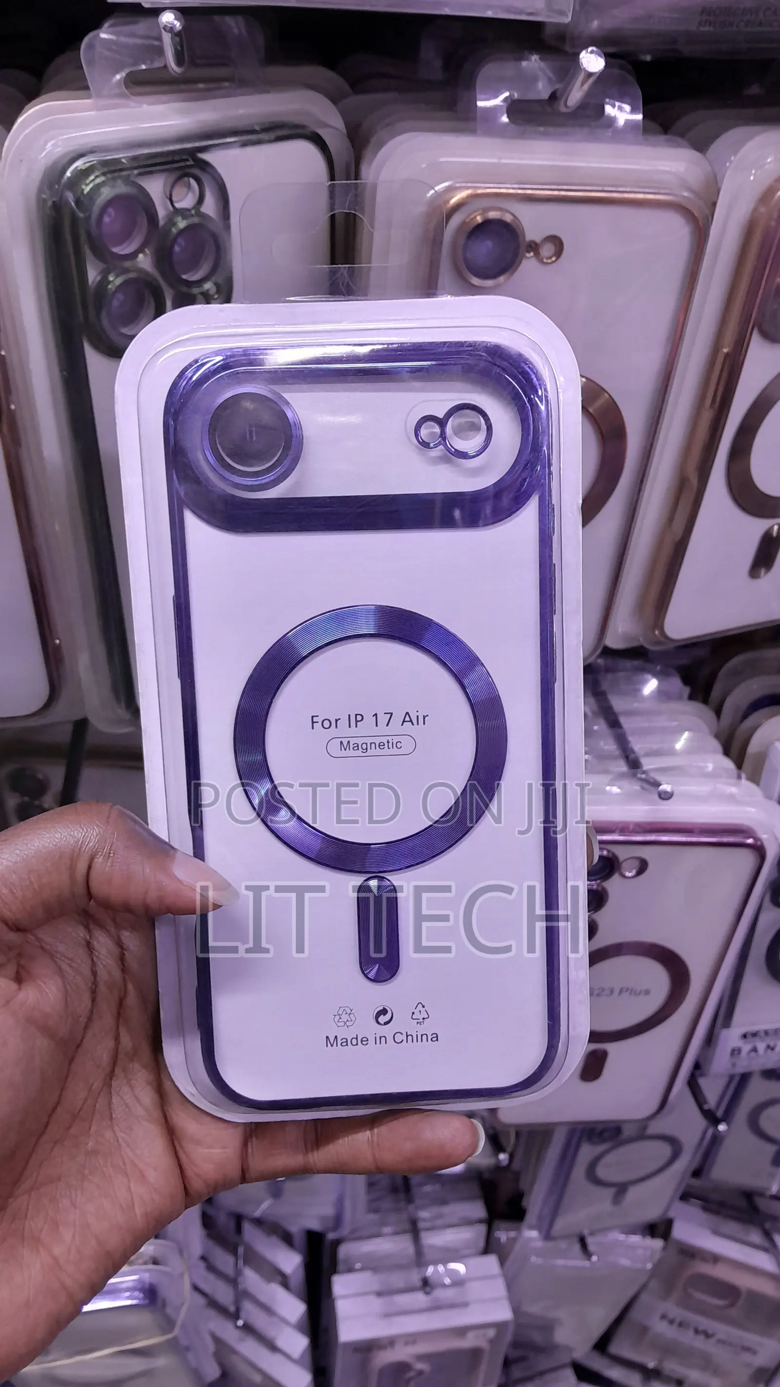 iPhone 17 Air Blue Magnetic Case