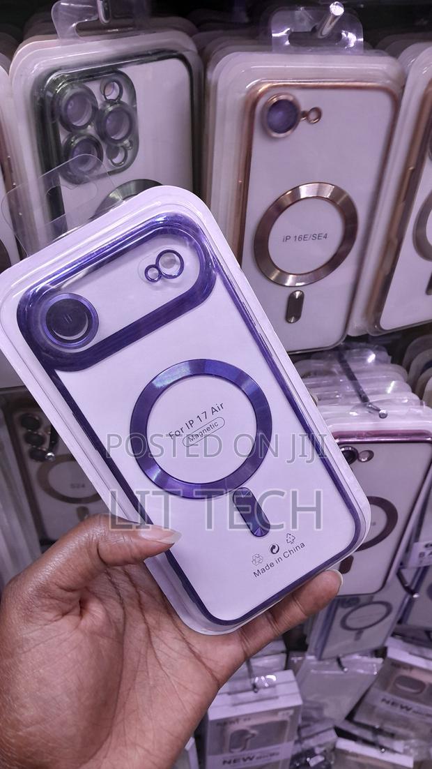 iPhone 17 Air Blue Magnetic Case - thumbnail 2