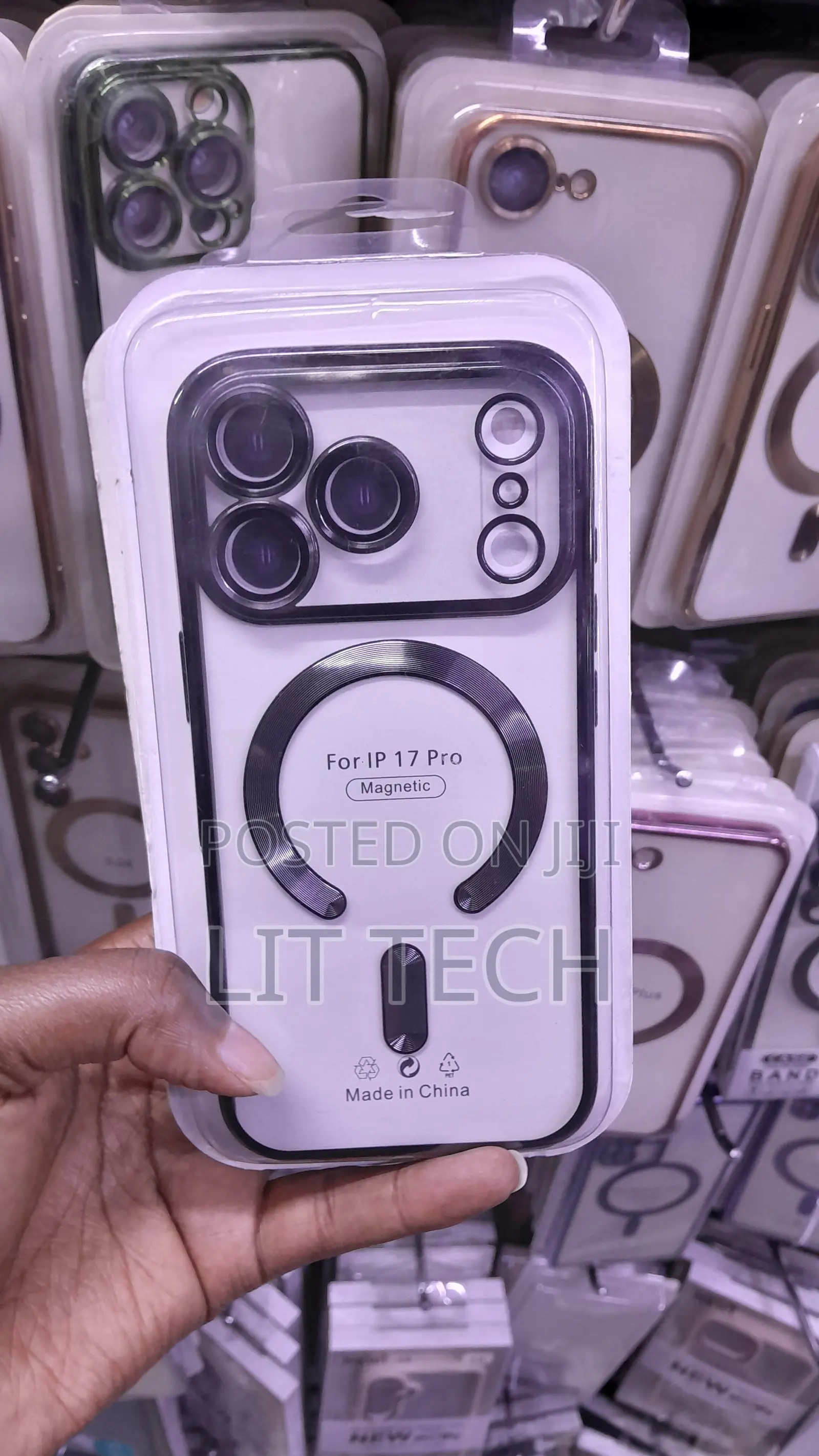 Sleek Magnetic Case for iPhone 17 Pro