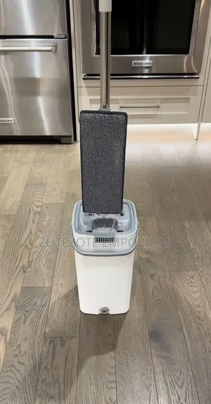 Magic Mop + Bucket With Extra Top Cloth