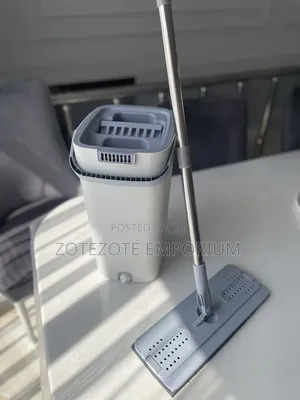 Magic Mop + Bucket With Extra Top Cloth