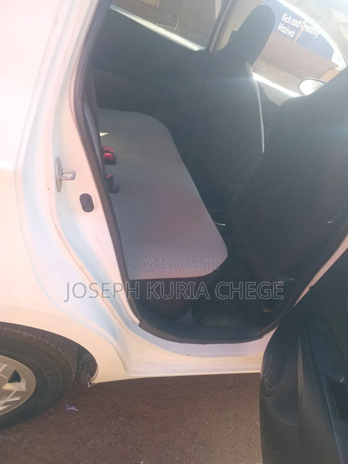 Toyota Vitz 2012 White