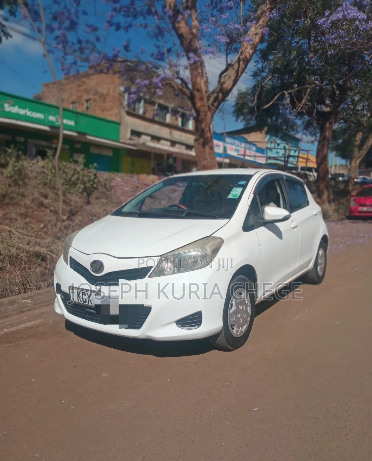 Toyota Vitz 2012 White