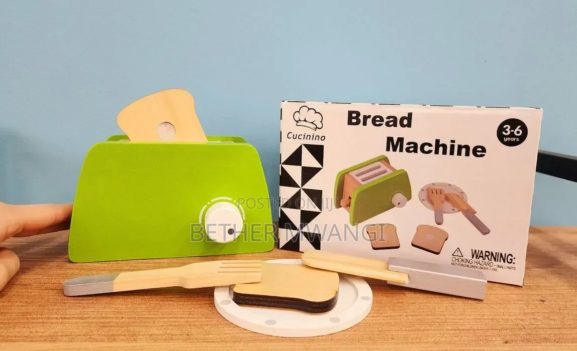 Bread Machine Pretend Play Simulation Model Set in Kenya