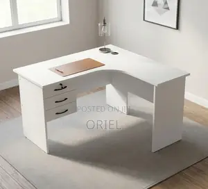 Office Study Desk : White 1.2M Corner Desk