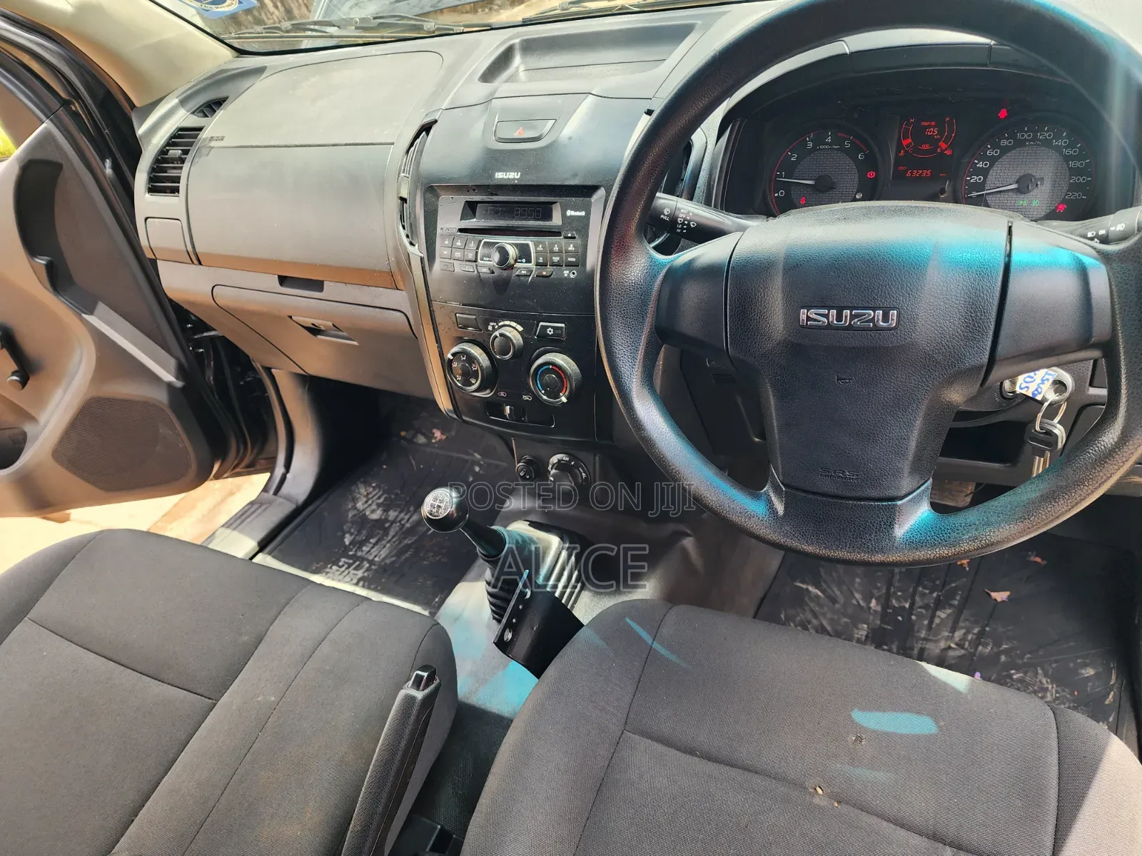 Isuzu D-MAX 2024 Gray