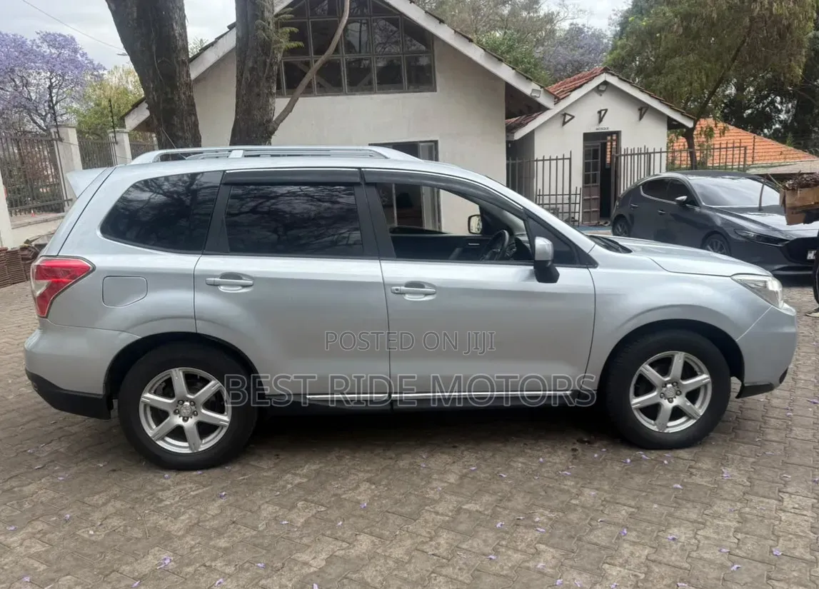 Subaru Forester 2013 Silver