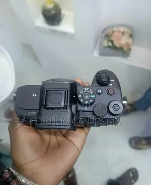 Sony A7r V