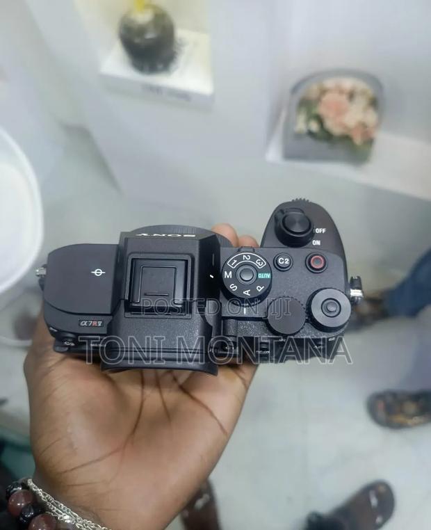 Sony A7r V - thumbnail 4