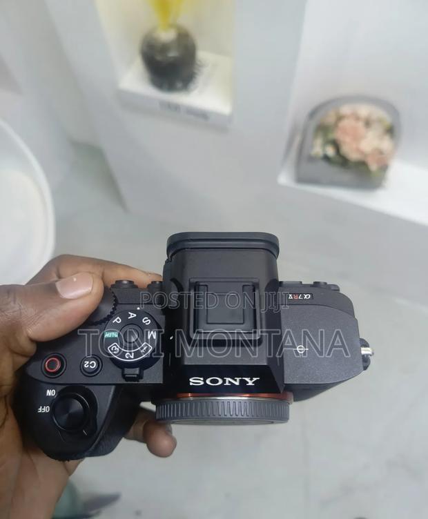 Sony A7r V - thumbnail 5