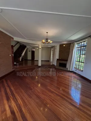 5bdrm Townhouse / Terrace in Lavington, Muthangari for rent