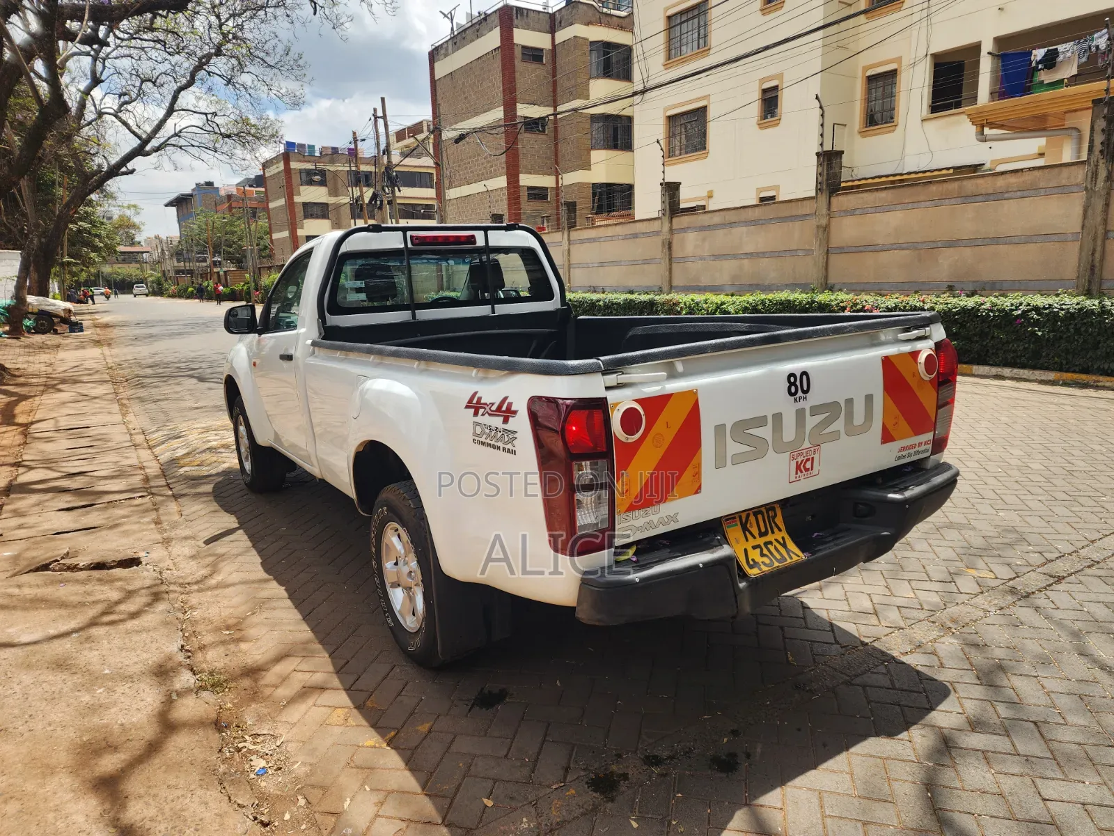 Isuzu D-MAX 2025 White