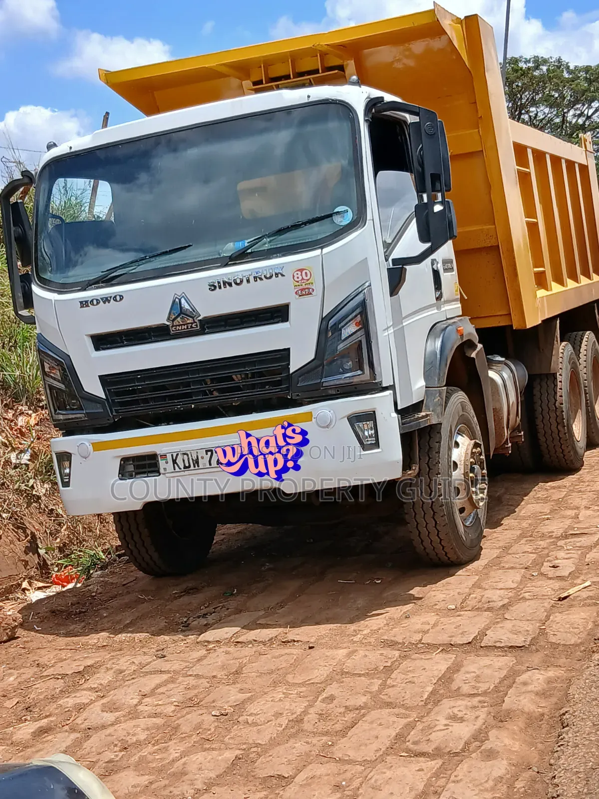 Sinotruck Howo 220HP Gari Safi Mechanically Sawa Sawa.!