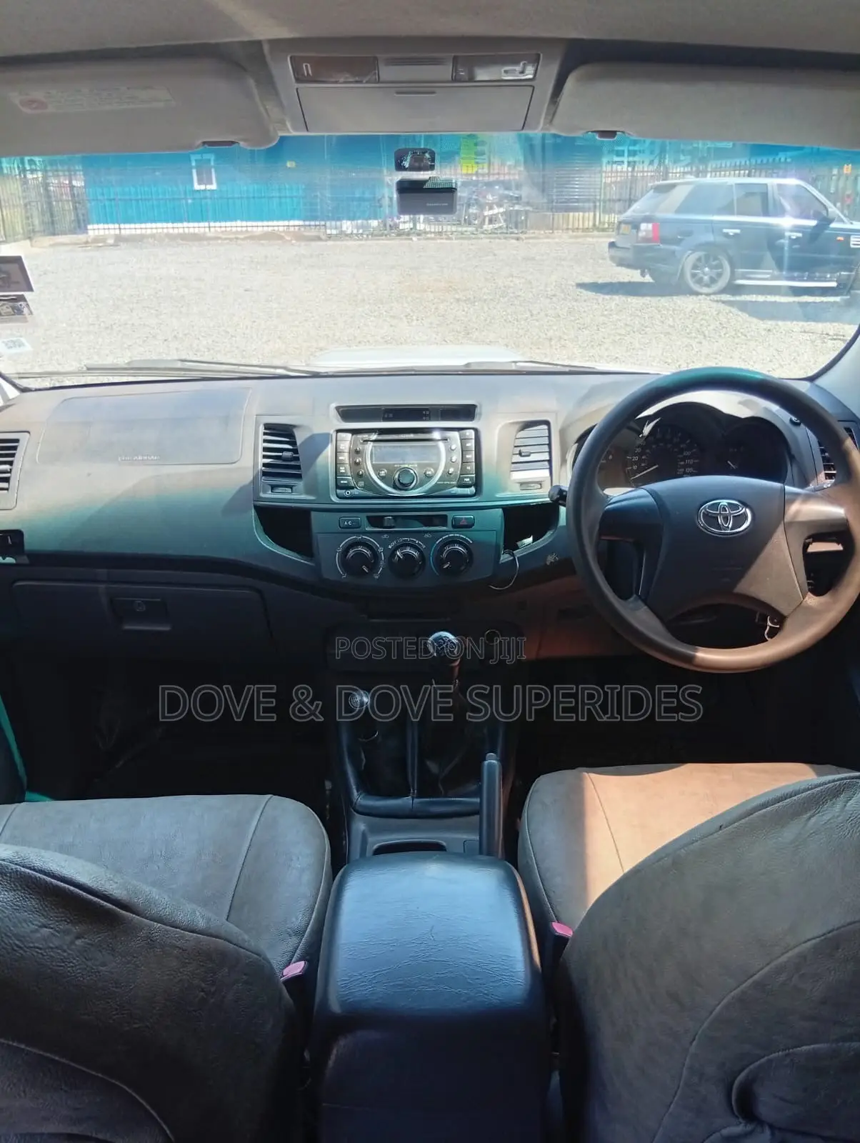Toyota Hilux 2013 Silver
