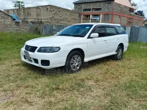 Nissan Avenir 2005 White