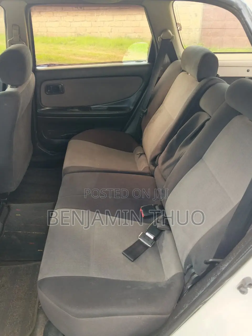 Nissan Avenir 2005 White