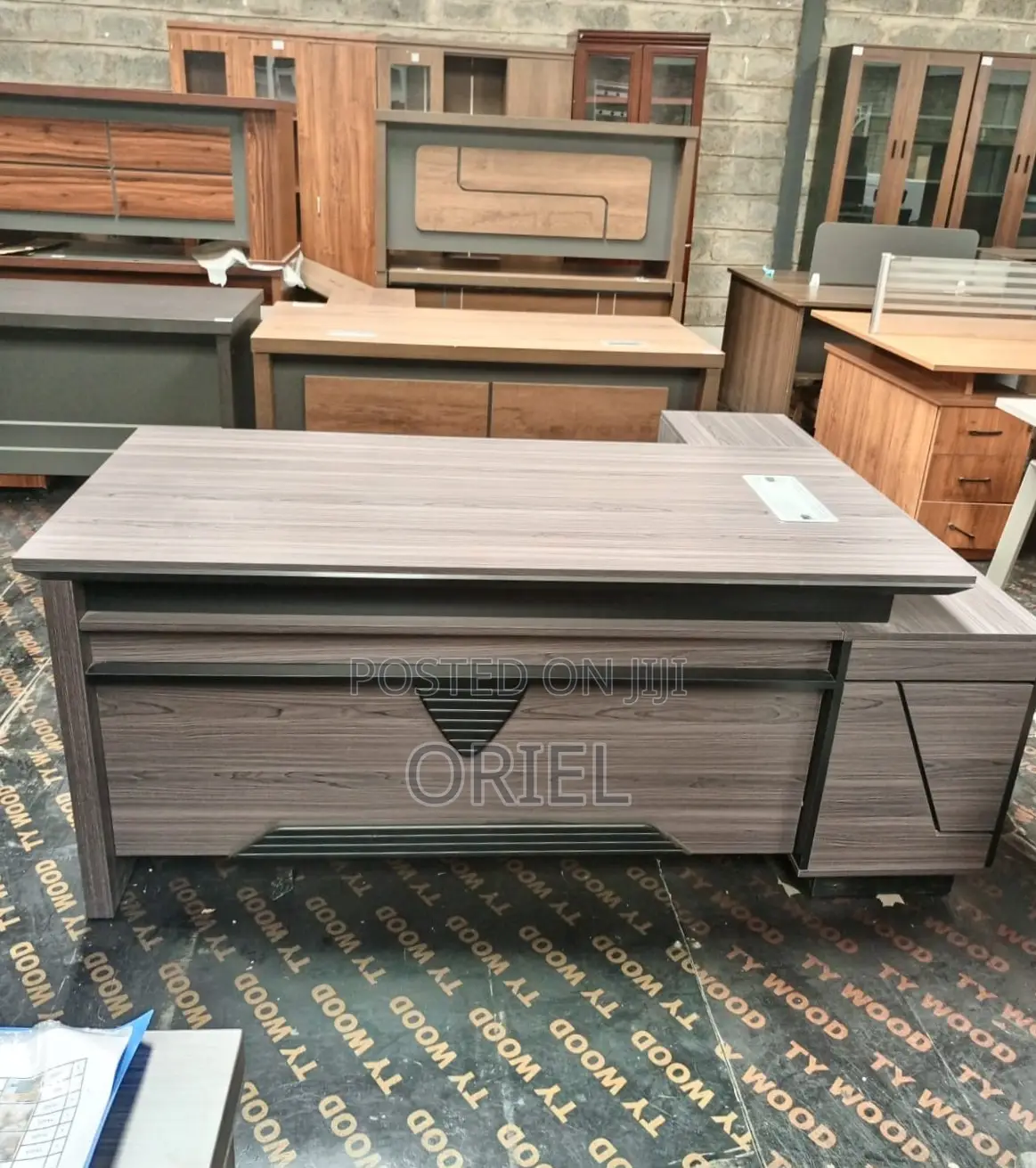 Executive 180CM Office Desk : Executive Table With Storage