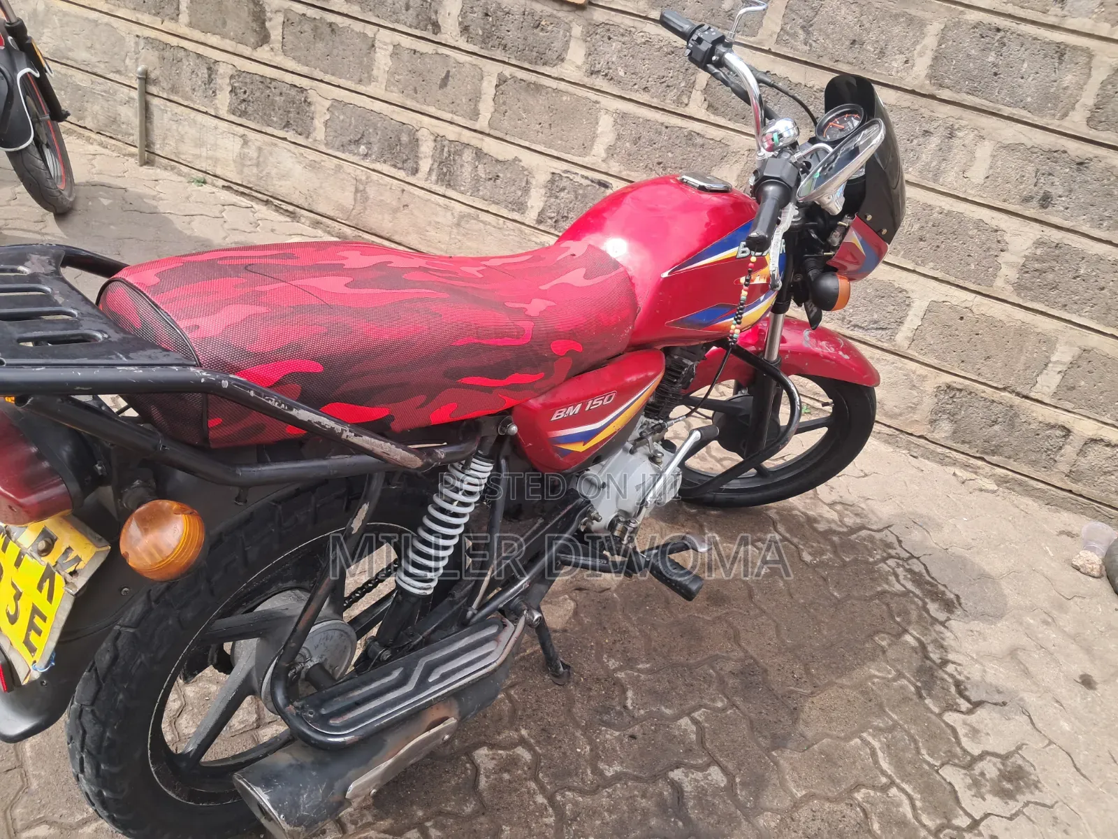 Bajaj Boxer 150 UG 2022 Red