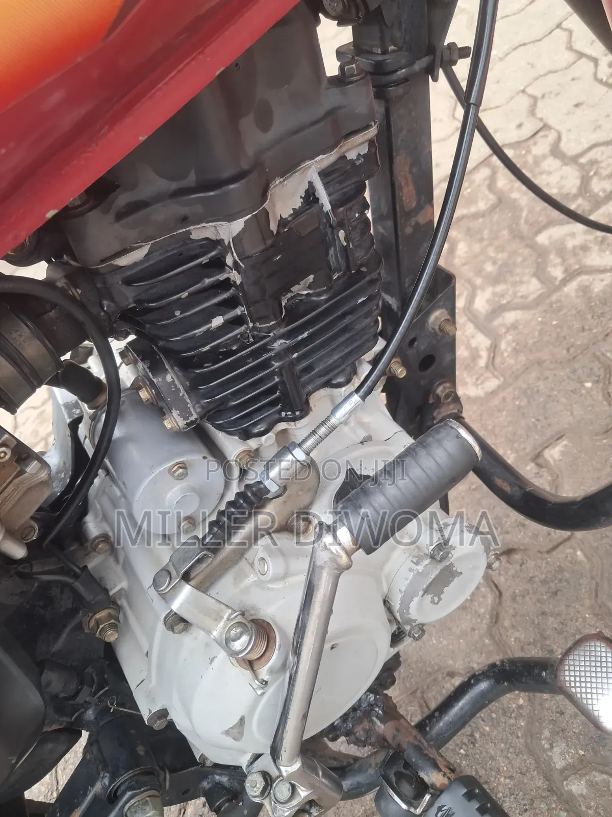 Bajaj Boxer 150 UG 2022 Red