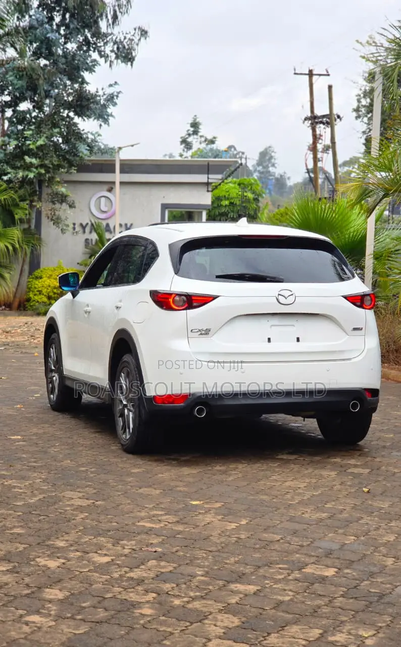 Mazda CX-5 2019 White