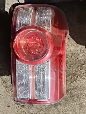Tailight Toyota Raum