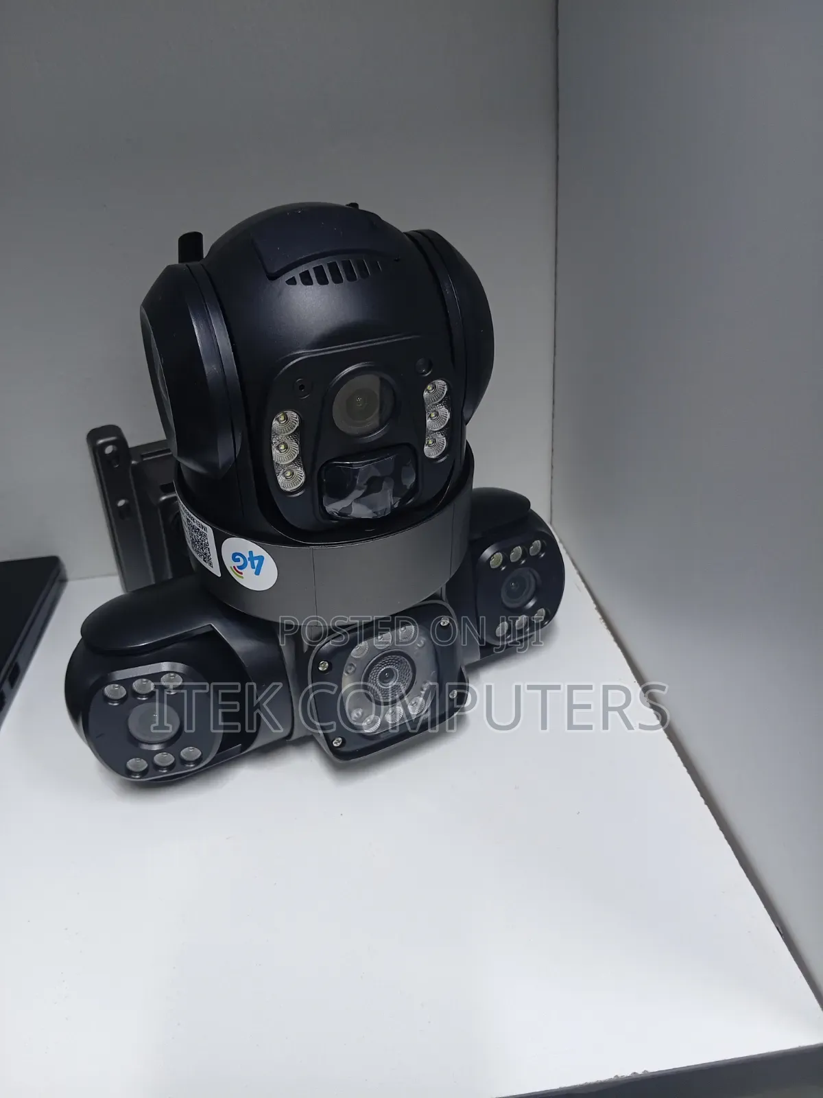 Triple-Lens 4G Solar CCTV for Remote Area Security