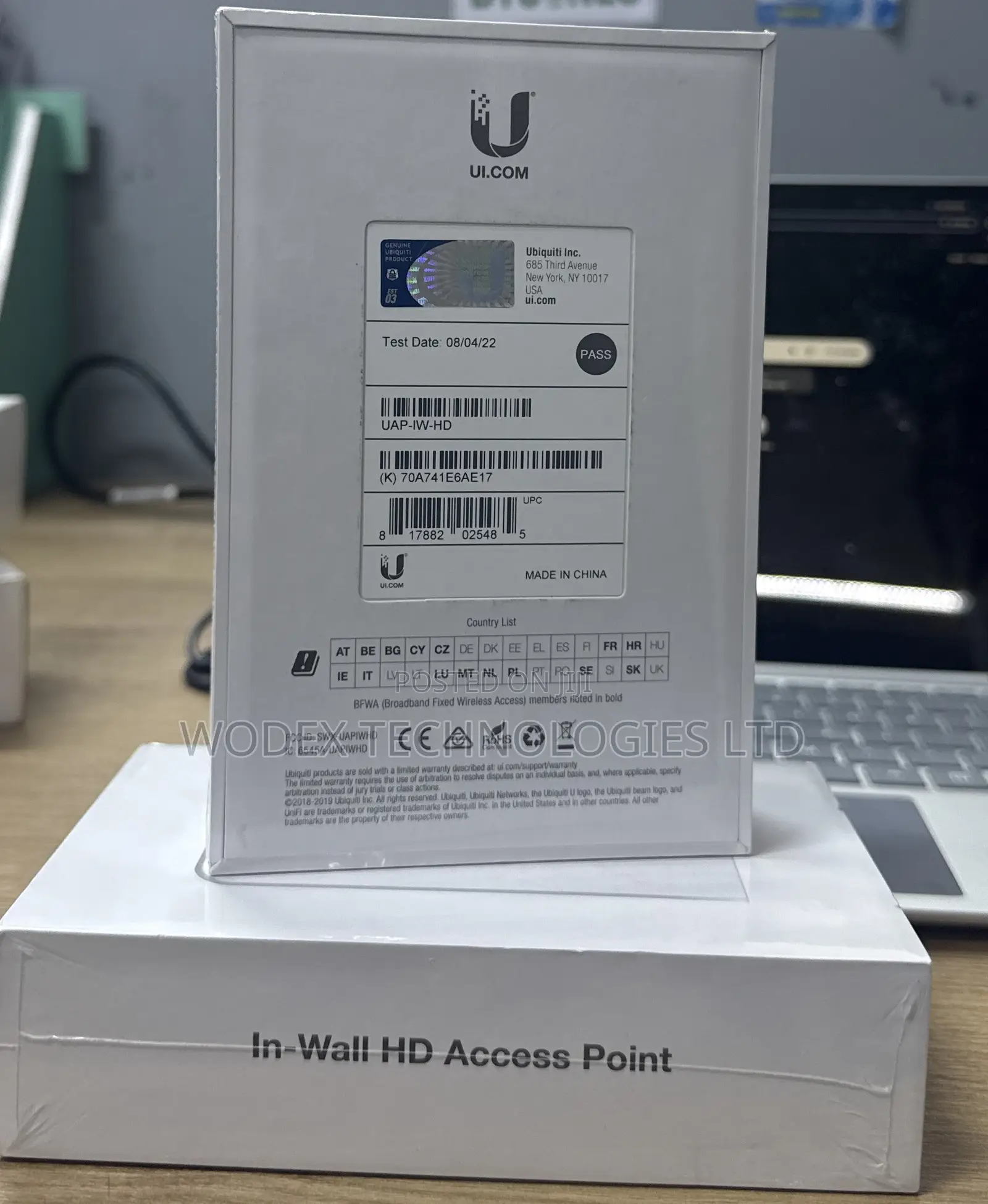 Ubiquiti UniFi in-Wall HD Access Point (UAP-IW-HD),