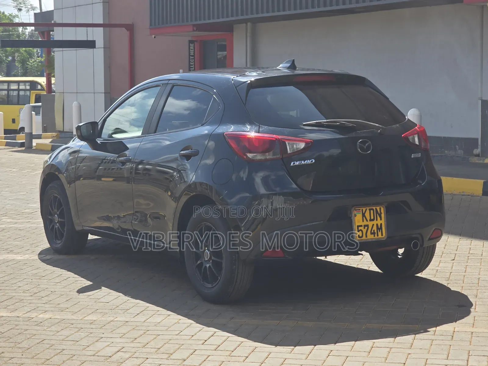 Mazda Demio 2016 Burgundy