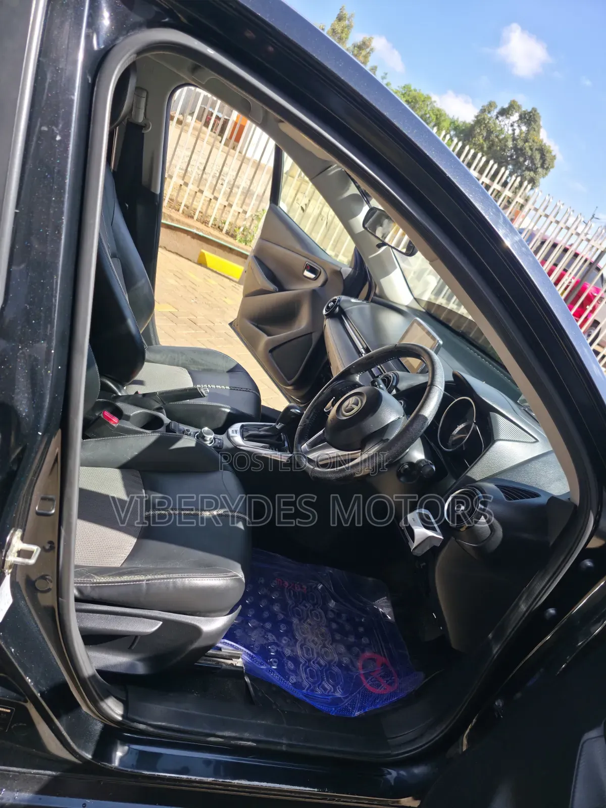 Mazda Demio 2016 Burgundy