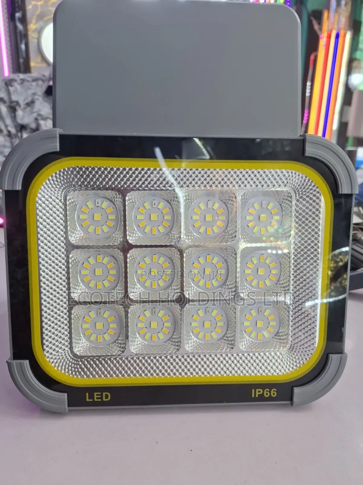 300wts Hand Held Rechargeable Solar Light