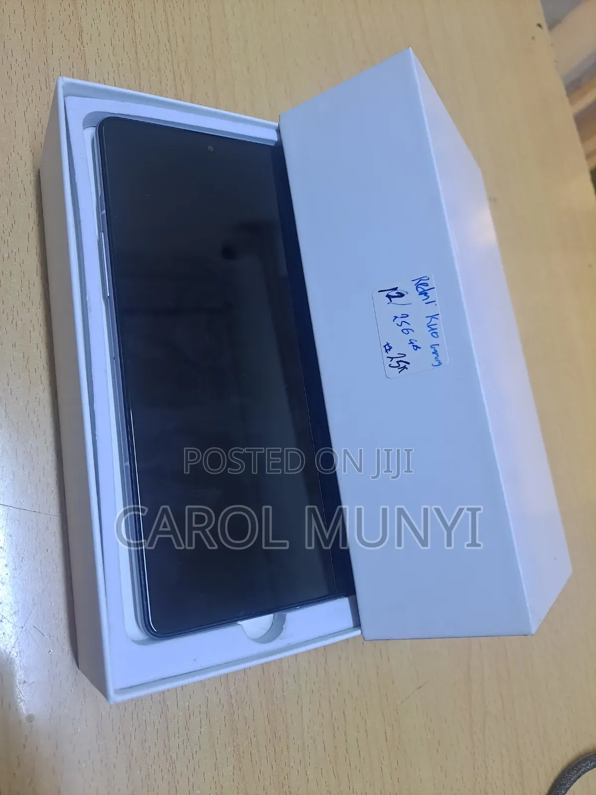 Mobile Phone 256 GB Red