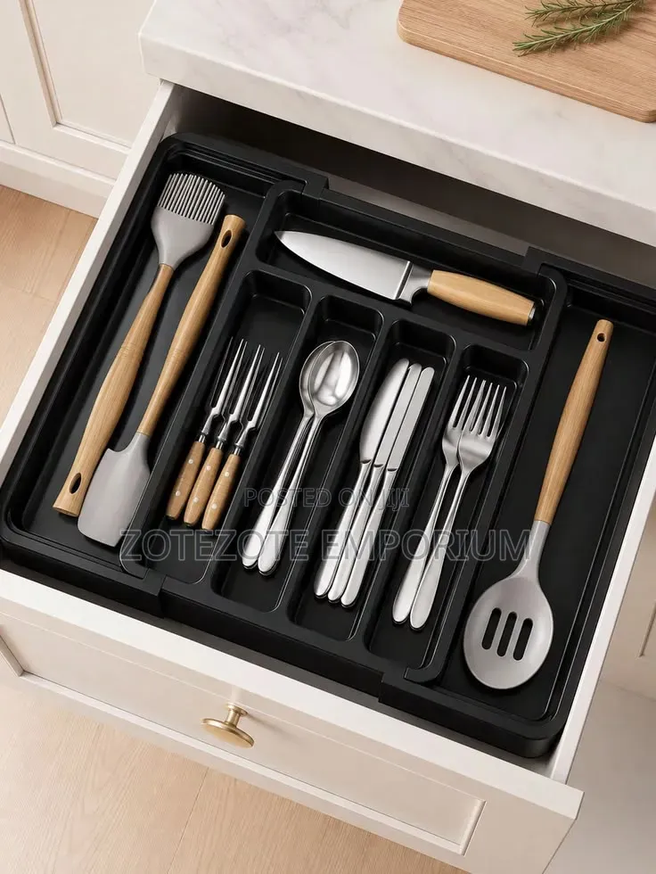 Expandable Cutlery Drawer