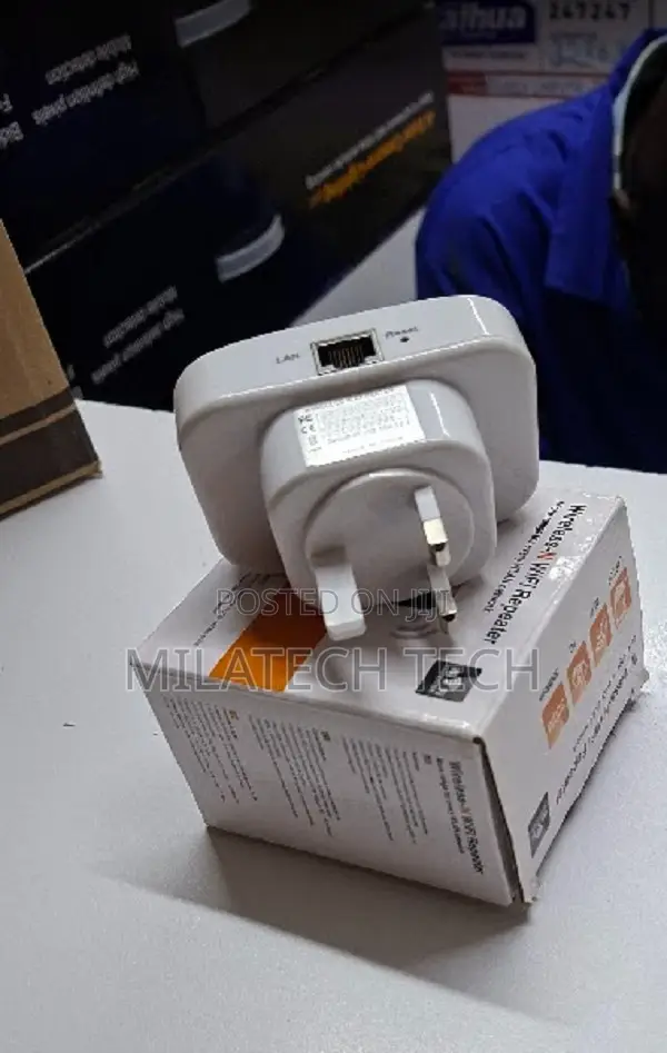 Long-Range WiFi Extender – Wireless Repeater
