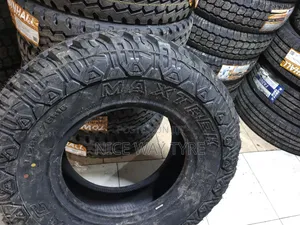 265/70r17 Maxtrek Mud Grip