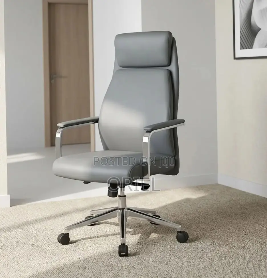 Executive Office Chair : Gray Leather High Back Managerial Chair