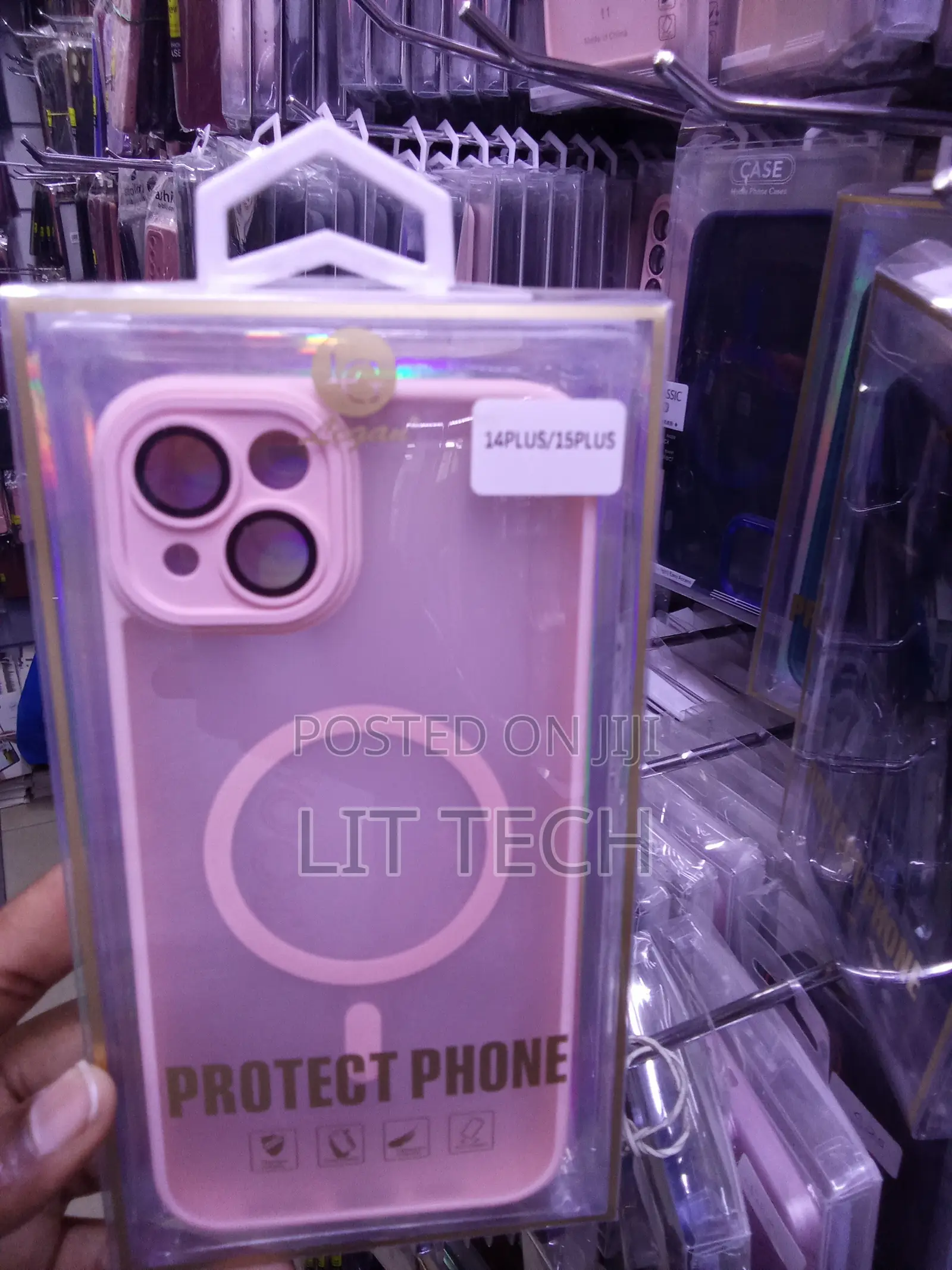 Translucent MagSafe Case to Share a Fit for iPhone 14+ iPhone 15+