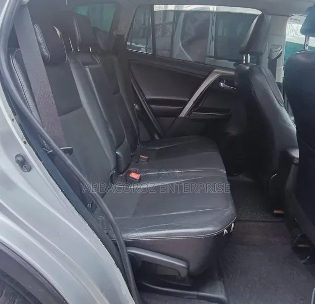Toyota RAV4 2013 Silver