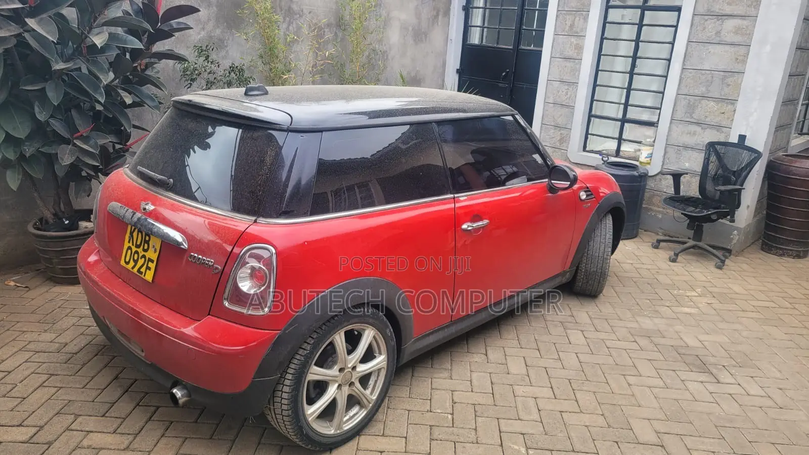 Mini Cooper 2013 Red