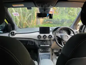 Mercedes-Benz B-Class B180 Petrol 2018 Black