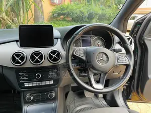 Mercedes-Benz B-Class B180 Petrol 2018 Black